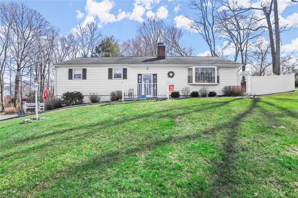 43 Grandview Drive — exterior photo