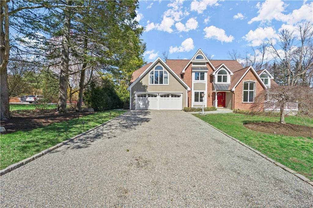 54 Munko Drive — exterior photo