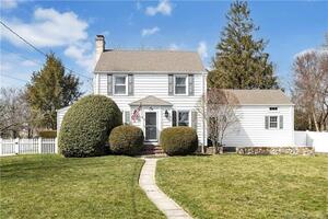 333 Flax Hill Road