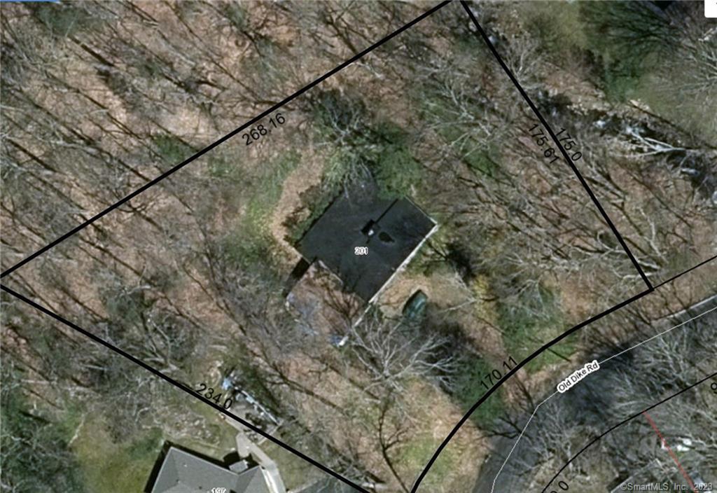 201 Old Dike Road — exterior photo