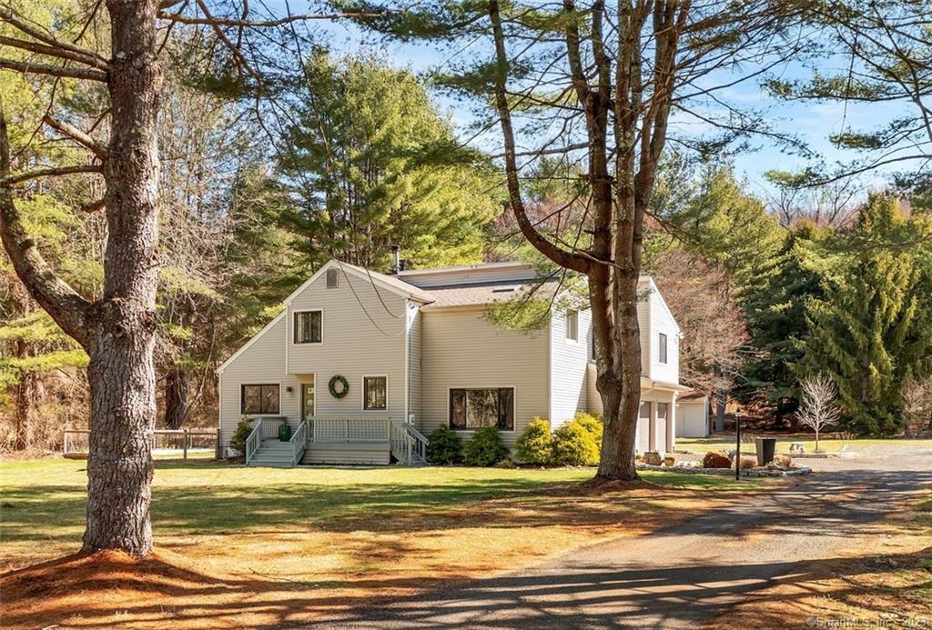 107 High Rock Road — exterior photo