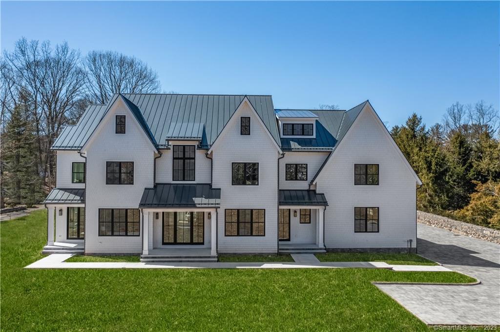 122 Weed Street — exterior photo