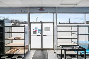 Homes for sale in Mansfield, CT | 591 Middle Turnpike #E, Mansfield, CT 06268 | MLS# 170561925