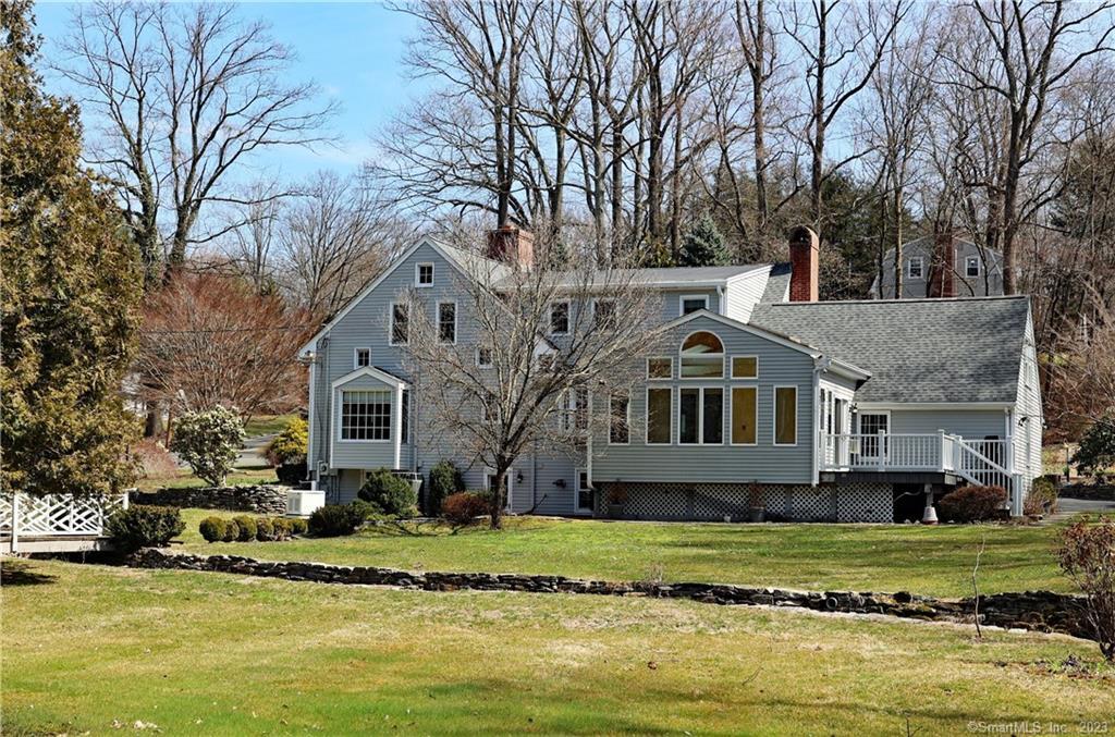 95 Golden Hill Street — exterior photo