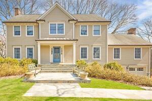 335 Hycliff Terrace