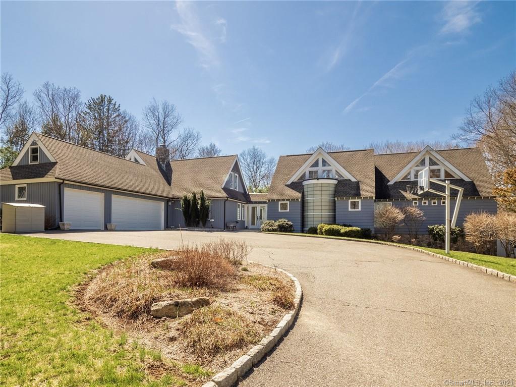 26 Hickory Hill Road — exterior photo