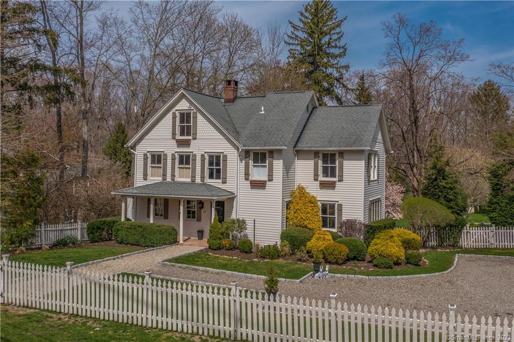 208 Norwalk Road — exterior photo