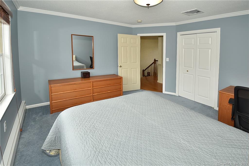 59 Barn Hill Lane, Newington, CT 06111 - Thumbnail 33