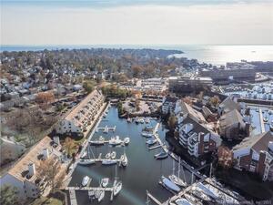 123 Harbor Drive, Unit 209