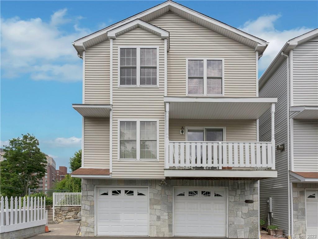 42 Highland Road, Unit 7 — exterior photo