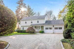 9 Peterick Lane