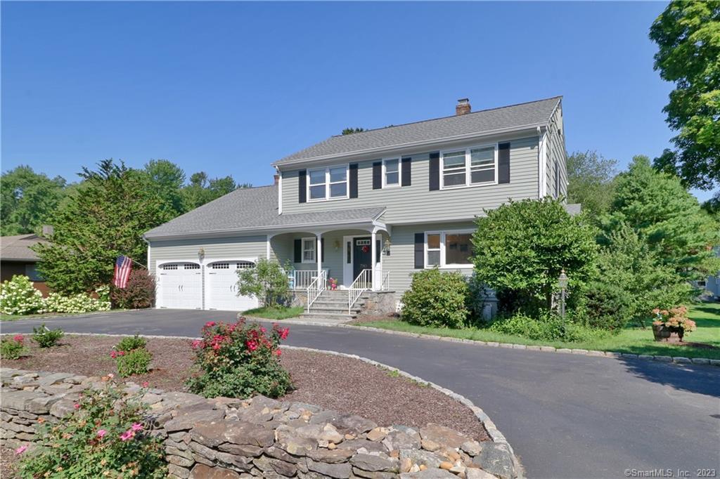 790 Fairfield Woods Road — exterior photo