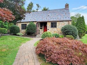 114 Hillcrest Road