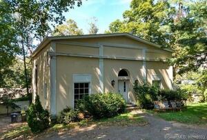 58 Riverside Avenue