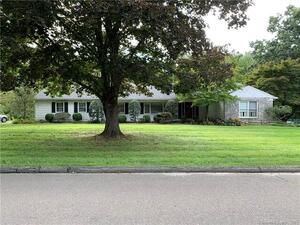 38 Taunton Ridge Road