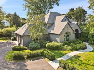 28 Flower Farm Circle