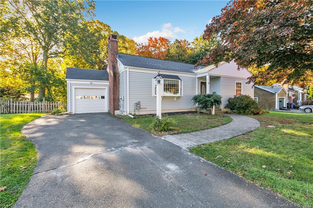19 Walker Road — exterior photo