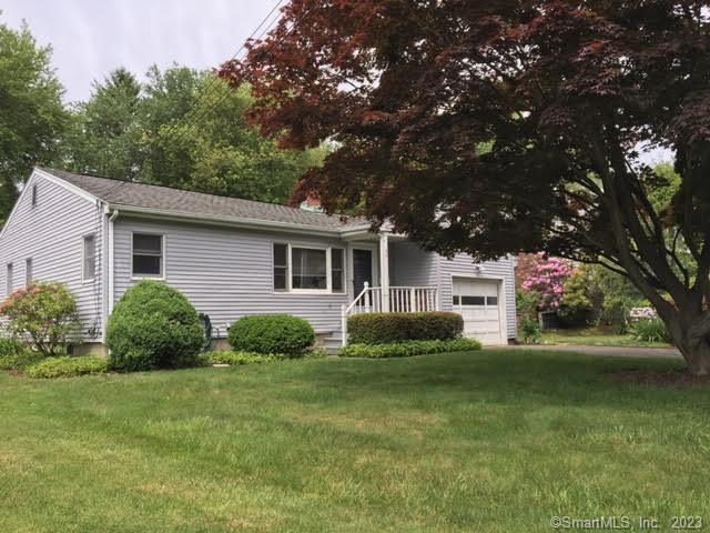 44 Dartley Street — exterior photo