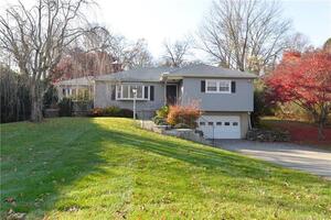 9 Diamond Drive