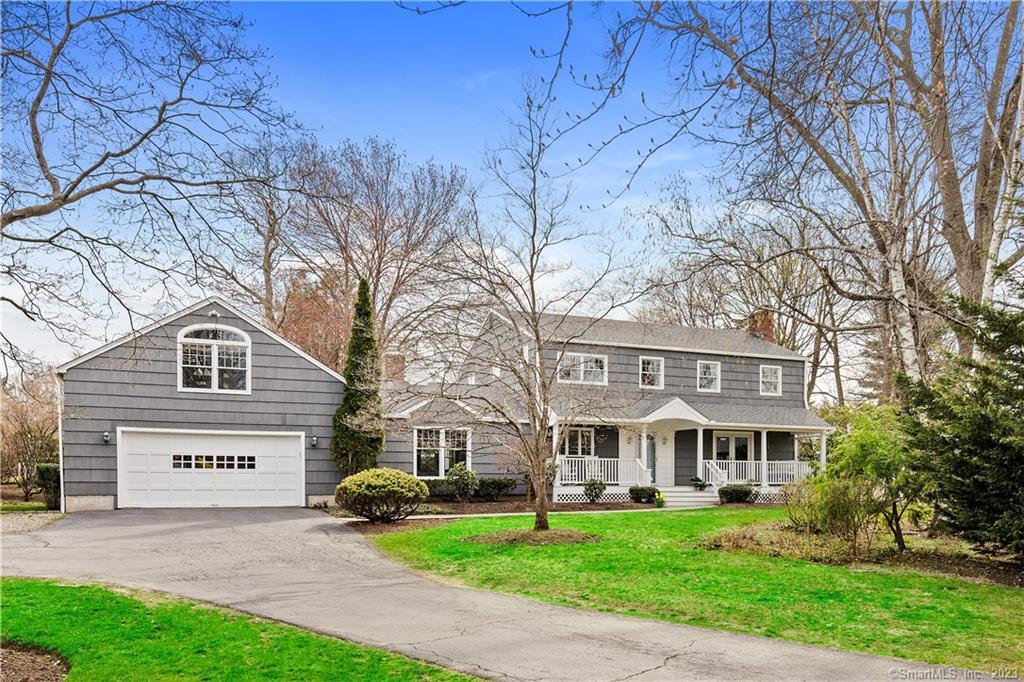 6 Birchwood Lane — exterior photo