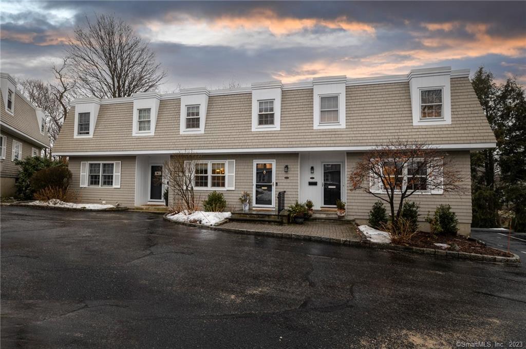 176 Summer Street, Unit B — exterior photo