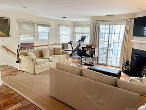 118 Grove Street, Unit 13