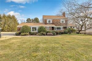 41 Valley Circle