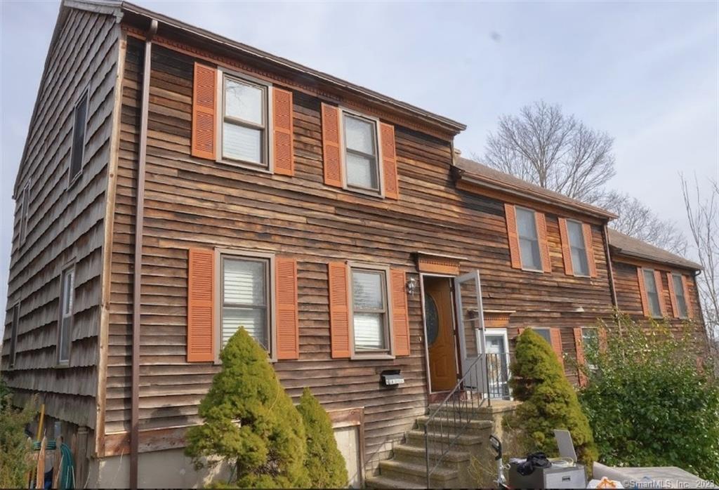 14 May Street, Unit 14 — exterior photo