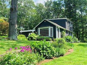 14 Spruce Hill Road