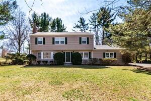 96 Macgregor Drive