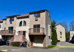 60 Lawn Avenue, Unit 20