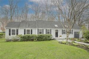25 Hillwood Place