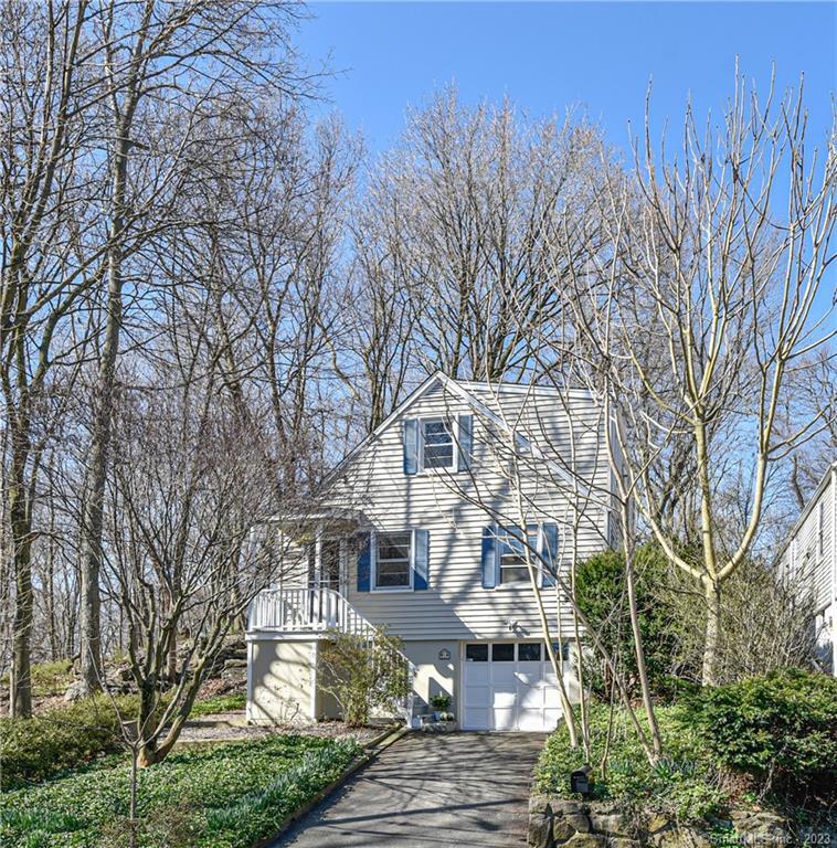5 Norton Place — exterior photo