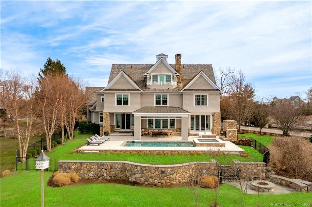 1 Canfield Crossing — exterior photo
