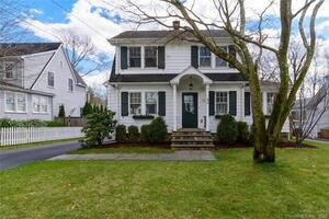 72 Middlesex Road