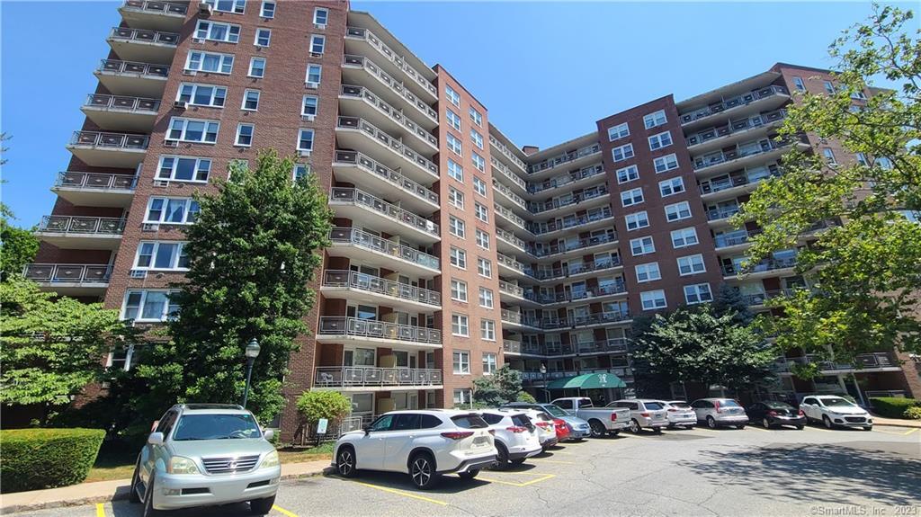 91 Strawberry Hill Avenue, Unit 337 — exterior photo