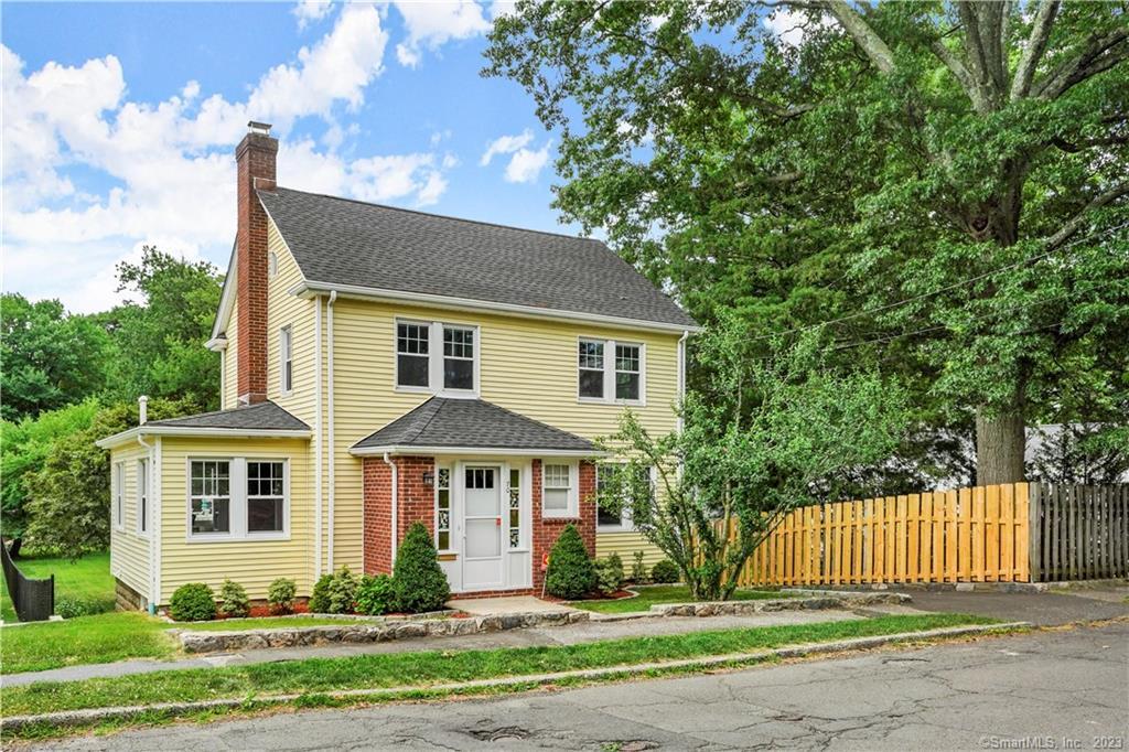 70 Mulberry Street — exterior photo