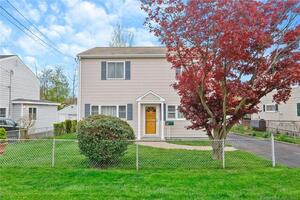 43 Lewelyn Road