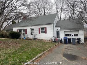 19 Vollmer Avenue