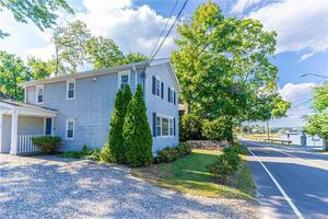 323 Weed Avenue