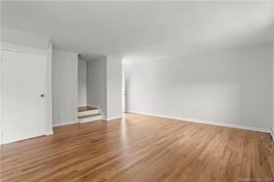 15 Madison Street, Unit B10