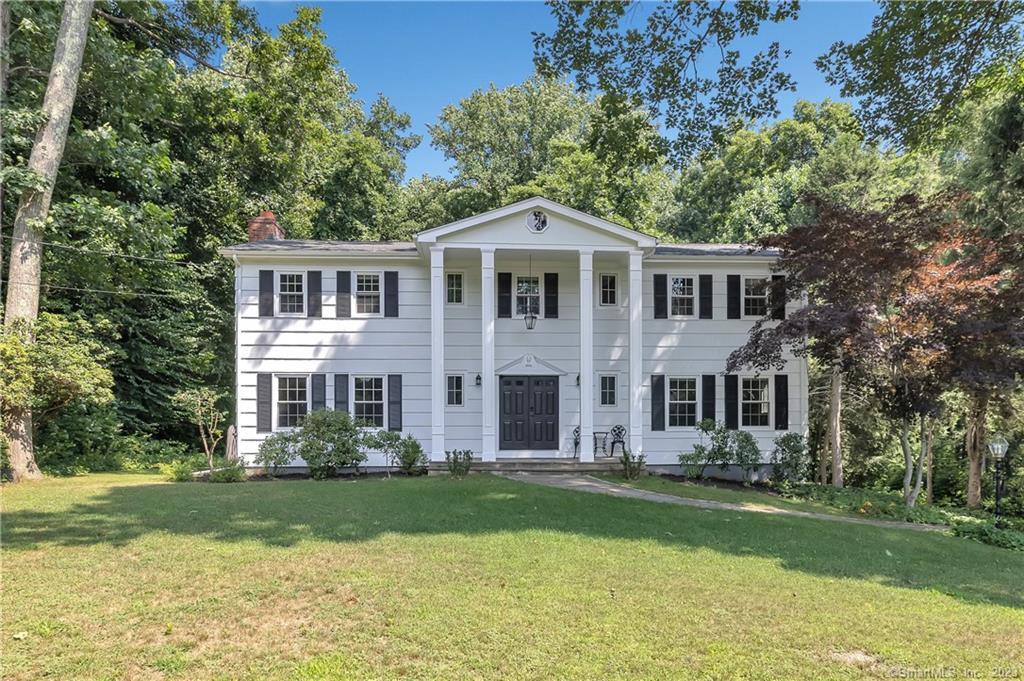 22 Clarion Place — photo 1