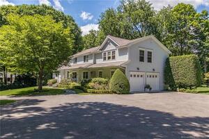 52 Erdmann Lane