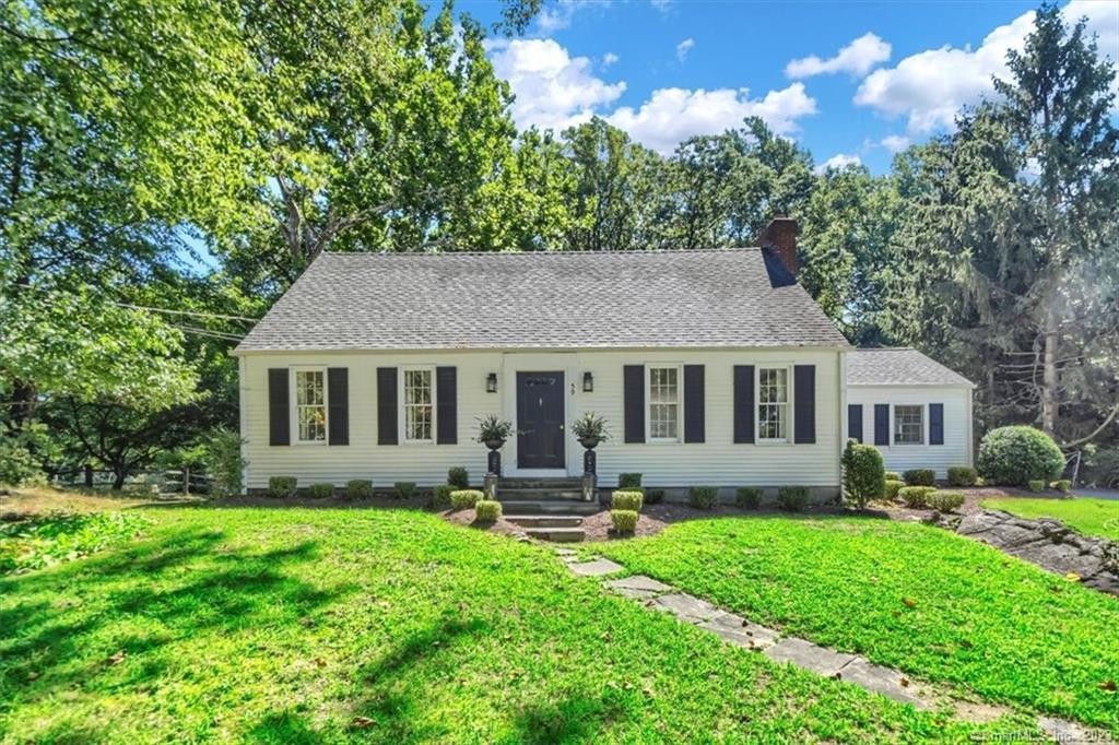 57 Parkwood Road — exterior photo