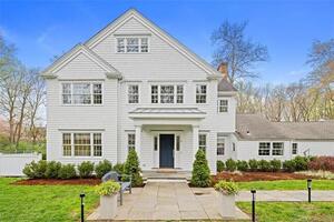 9 Fernwood Road