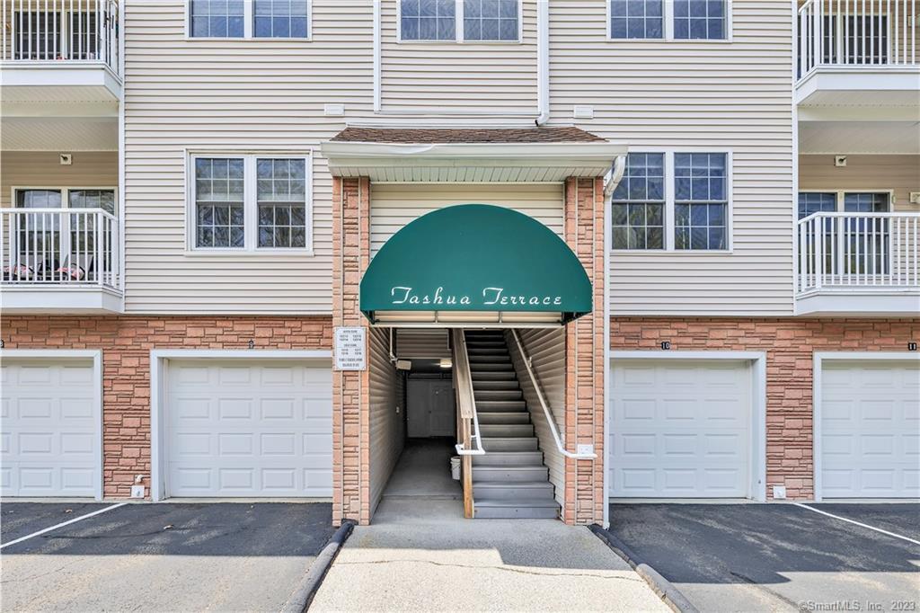 1218 Arganese Place, Unit 1218 — exterior photo