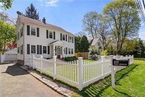 373 West Avenue