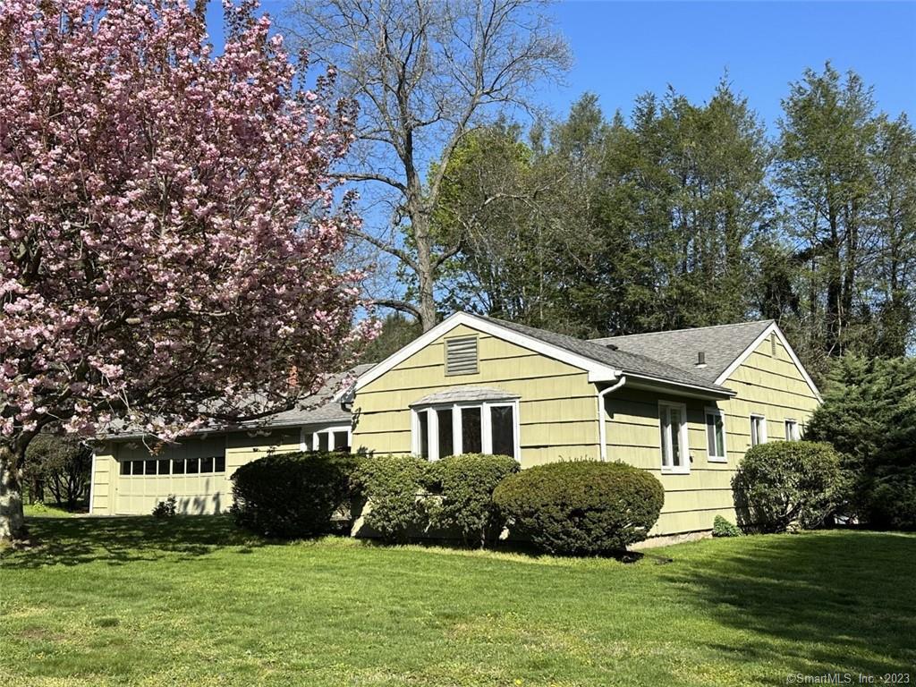 5 Honey Hill Lane — exterior photo