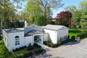 48 Fairfield Avenue