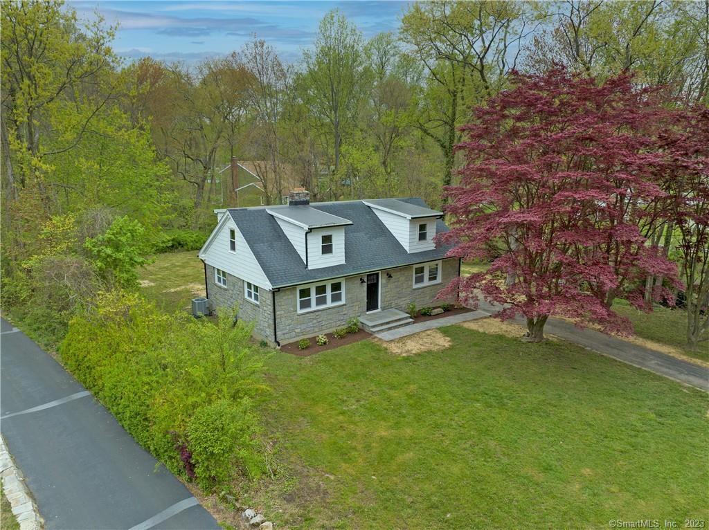 2 North Street — exterior photo